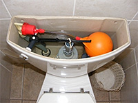 Устройство, установка и устранение возможных неисправностей сливного бачка унитаза